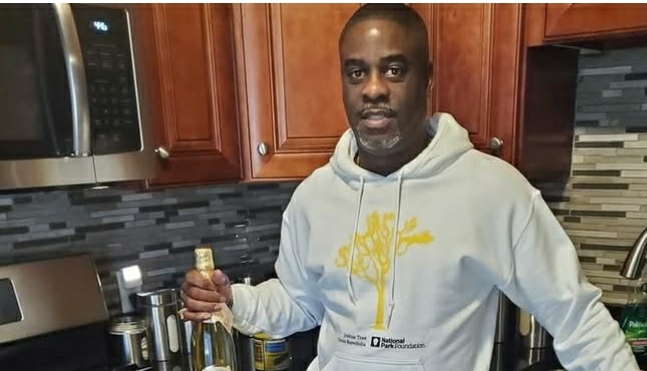 In Loving Memory of Emmett Bramble Jr.